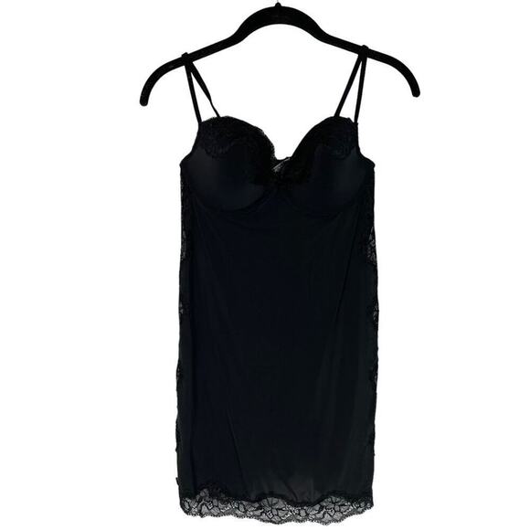 Victoria’s Secret nylon black padded bra top slip adjustable straps size 36C - Picture 1 of 10